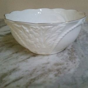 Pfaltzgraff Bone China Serving Bowl White